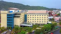Truntum Padang Các khách sạn gần STIE KBP Padang