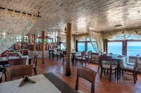 Spa Hotel Sirius Beach - Free Spa Access Hotels in Sweti Konstantin