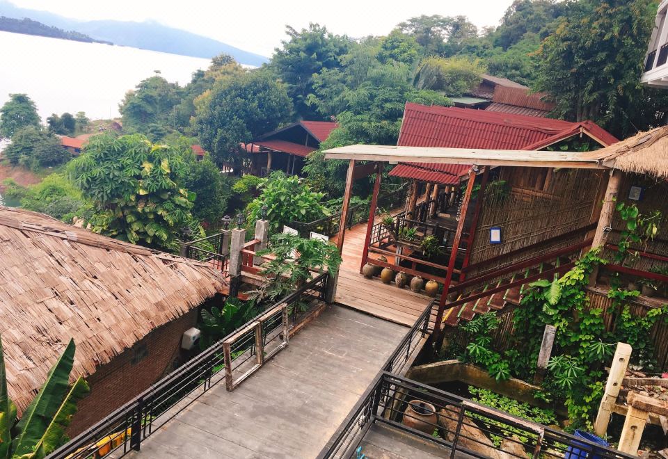 Long Ngum View Resort - Housity