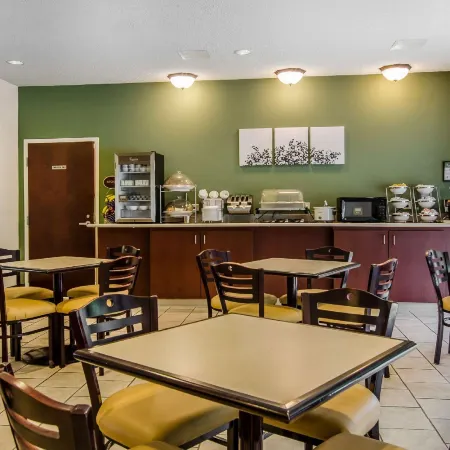 Sleep Inn & Suites Danville Hwy 58