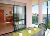 Spacious apartment with 2 balconies and shared pool - Beahost Rentals