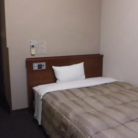 Hotel Route-Inn Kanda Ekimae