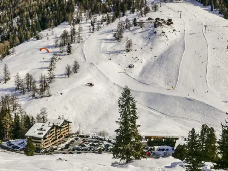 Dents Rousses B4 Отели в г. Конте