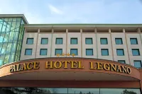 Palace Hotel Legnano فنادق في Borsano