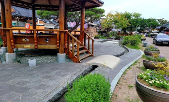 Jeonju Hanok Tobagi Pension