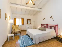 Francesco's Pretty House