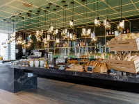 Motel One Rotterdam Hoteles cerca de Complejo Empresarial y Comercial Markthal Rotterdam