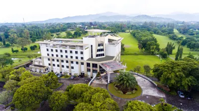 The Royale Krakatau Hotels in Jombang