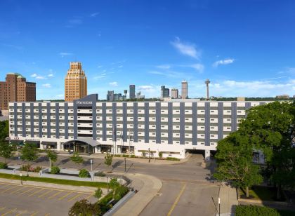 Sheraton Niagara Falls