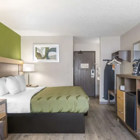 Quality Inn & Suites