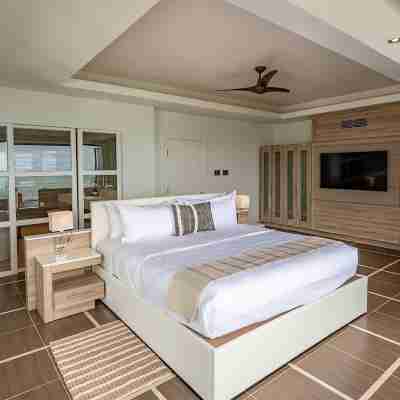 Hodges Bay Resort & Spa Rooms