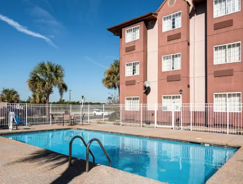 Econo Lodge Inn & Suites Natchitoches