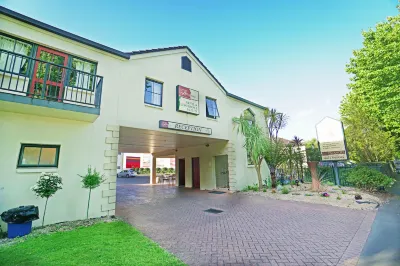 Anglesea Motel and Conference Centre Hotels near Hamilton Zoo