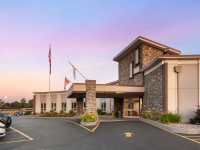 Best Western Summit Inn
