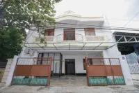 Mono Coliving Kertajaya Syariah, SBY Hotels in Mojo