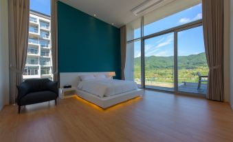Jeongeup Elystay Poolvilla