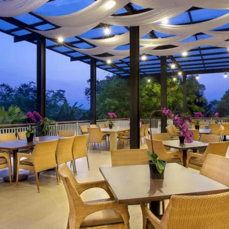 Padjadjaran Suites Resort and Convention Hotel