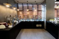 Hotel Sienna - breakfast