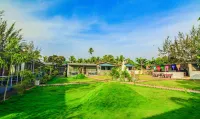 Treebo Lands End Beach Resort Morjim Hotel di Morjim