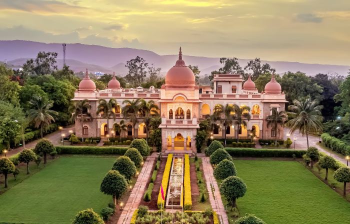 WelcomHeritage Shivavilas Palace, Hampi