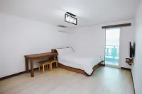 Taean (Anmyeondo) Sky and Sea Pension