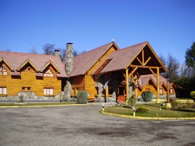 Hostería Maitén Escondido Hoteles cerca de Vivero Municipal