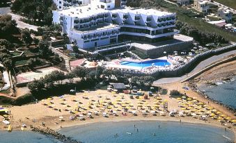 Themis Beach Hotel