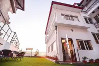 Perfectstayz Premium the Pride at Mall Road - Gym