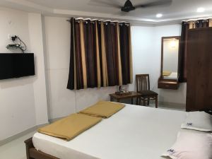 STAYMAKER Shri Shakti Residency