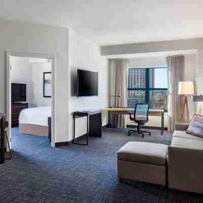 Residence Inn Tempe Downtown/University Rooms