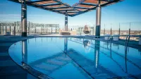 The Rally Hotel at McGregor Square - Pool