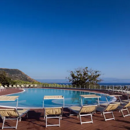 Luzia Agriresort - Piscina Panoramica e Vista Mare a Capo Vaticano