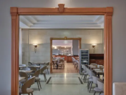 Atlantica Princess Hotel