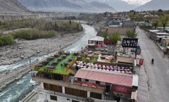 Indus Lodges - Welcome to Happiness