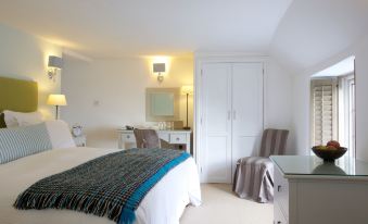 Lugger Hotel ‘A Bespoke Hotel’
