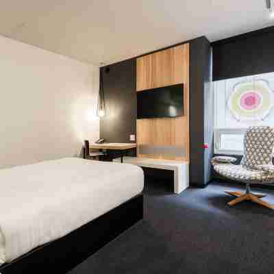 Alt Hotel Ottawa Downtown Rooms