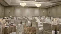 Holiday Inn WINNIPEG-SOUTH by IHG - Business
