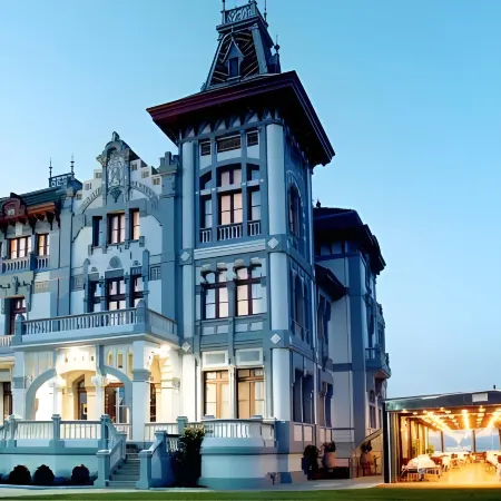 Hotel Villa Rosario, Palacete