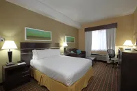 Holiday Inn Express & Suites Vernon