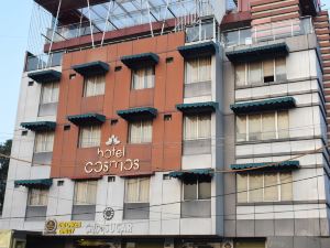 Hotel Cosmos