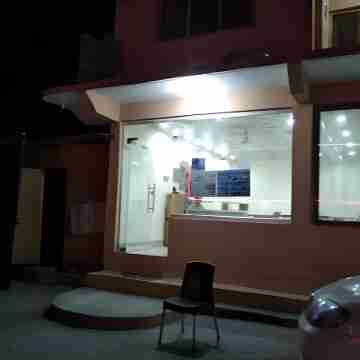 Bab e Gilgit Inn Hotel Exterior