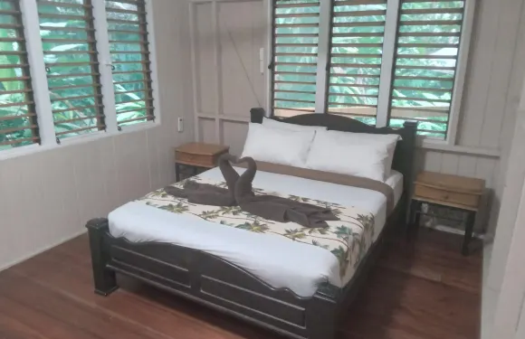 熱帶雨林生態小屋酒店