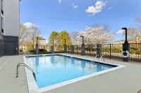 Spark by Hilton Greensboro