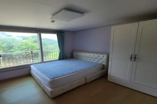 Yeongheungdo Family Pension