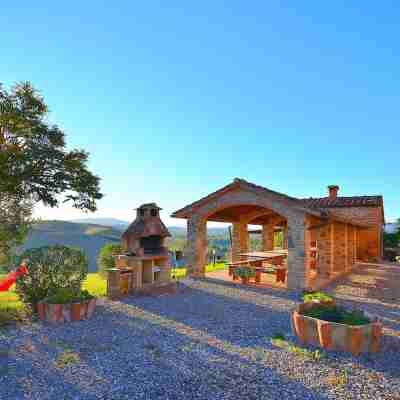 Agriturismo in Tuscany with Pool and Wine Tasting Hotel Exterior