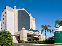 Bourbon Dom Ricardo Aeroporto Curitiba Business Hotel Hotels near Paroquia Santo Antônio