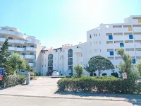Porte de la Mer Claudéa - 停車場