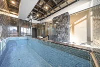 Changwon Jinhae Almond Hotel