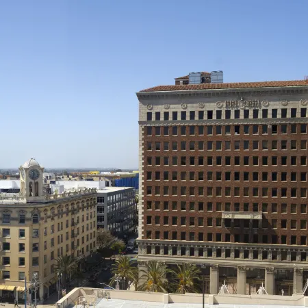 Marriott Long Beach Downtown