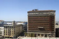 Marriott Long Beach Downtown